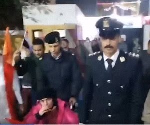 الشرطة تستجيب لطلب أحد ذوي الهمم بالمحسمة القديمة وتنقلها من منزلها للجنة الانتخابات (فيديو)