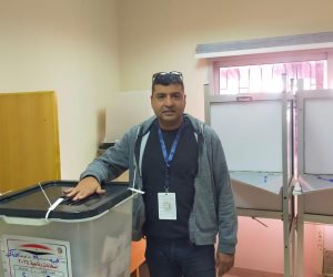 محمود بسيوني يدلي بصوته في الانتخابات الرئاسية (صور)