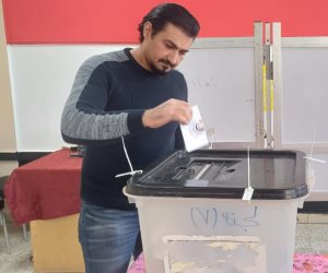 الفنان ياسر جلال يدلي بصوته في الانتخابات الرئاسية