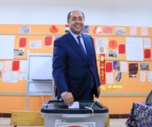 السفير حسام زكى يدلى بصوته فى الانتخابات الرئاسية 2024 بأكتوبر