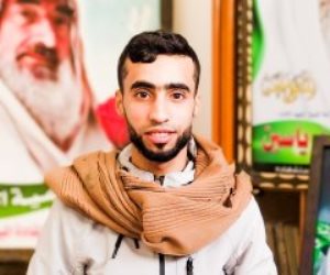 بغارة جوية استهدفته في غزة  .. استشهاد الصحفى على أبو عجوة حفيد الشيخ أحمد ياسين مؤسس حماس 