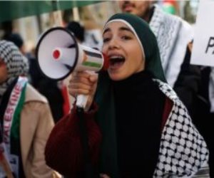 بالأعلام الفلسطينية .. مظاهرات إسبانية تطالب بوقف الإبادة الجماعية فى غزة.. صور