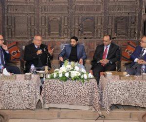 مناقشة «الجهود المؤسسية لحماية التراث الثقافي العربي.. الواقع والمأمول» في جلسة ببيت السناري