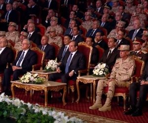الرئيس السيسى يشاهد فيلما بعنوان "ويبقى الأثر" خلال الندوة التثقيفية