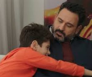 مسلسل بابا جه الحلقة الرابعة..  الطفل زياد صور هشام وهو يتحدث مع نهى في بيتهم