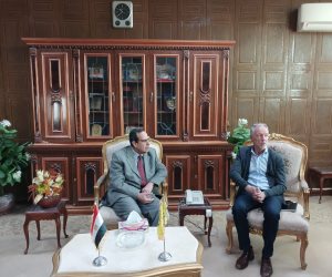 محافظ شمال سيناء يستقبل مدير مكتب تنسيق الشؤون الإنسانية بالأمم المتحدة خلال زيارته للعريش
