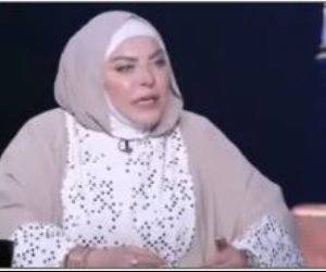 ميار الببلاوي عن خلع الحجاب في "أيام السراب": عملت عمرة وتبت عن لبس الباروكة