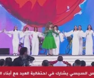 أهلا بالعيد.. صفاء أبو السعود تشارك باحتفالية عيد الفطر بحضور الرئيس السيسي
