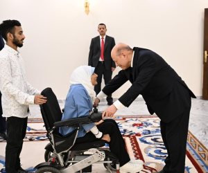 الرئيس اليمني يكرم الرميصاء يعقوب رئيس الشبكة الوطنية لمناصرة حقوق ذوي الهمم