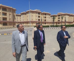 التعاقد 25 إبريل الجاري.. محافظ شمال سيناء يتفقد مدينة رفح الجديدة تمهيدا لطرح المرحلة الأولى