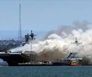 اندلاع حريق في سفينة تابعة للبحرية الأمريكية.. كانت في طريقها لغزة