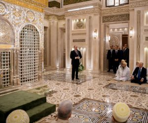 نقيب الأشراف يوجه الشكر للرئيس السيسي لاهتمامه بمساجد آل البيت