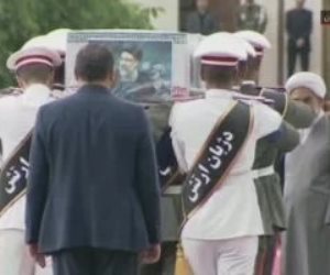 مراسم استقبال جثمان الرئيس الإيرانى الراحل إبراهيم رئيسى فى مطار طهران