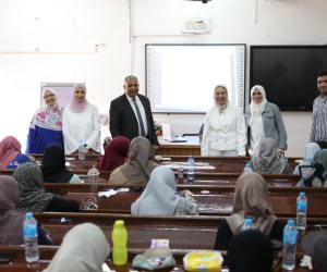 نائب رئيس جامعة الأزهر لفرع البنات يتفقد لجان امتحانات كلية الطب