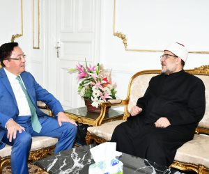 وزير الأوقاف يستقبل سفير كازاخستان بالقاهرة لبحث التعاون المشترك