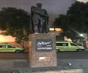 مصدر أمنى عن صور سرقة سيف تمثال سيمون بوليفار: الواقعة قديمة منذ 12 عاماً وتم ضبط مرتكبيها فى حينه