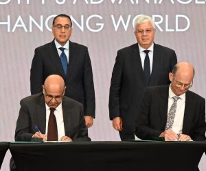 على هامش مؤتمر الاستثمار المصري الأوروبي.. رئيس الوزراء يشهد توقيع اتفاقية لإنشاء مركز دولي للهيدروجين الأخضر