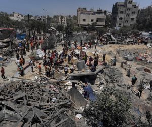 25 شهيدا فى قصف للاحتلال على مدينة غزة ووسط وشمال قطاع غزة