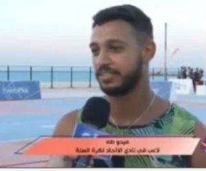 لاعبو كرة سلة: ملاعب مدينة العلمين جميلة وموقعها على البحر بيفرق معانا