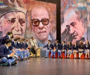 سعدون أحد أبطال مسرحية الشهرة: مهرجان العلمين الجديدة يدعم شباب الممثلين