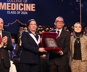 جامعة مصر للعلوم والتكنولوجيا تحتفل بتخرج دفعة جديدة من كلية "الطب البشرى" بحضور وزيرة البيئة (صور)