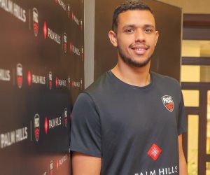 لاعب بالم هيلز مصطفى عسل يتوج ببطولة مصر الدولية للإسكواش