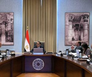 رئيس الوزراء يشدد على ضرورة الالتزام بسداد مستحقات المصدرين في المواعيد المحددة