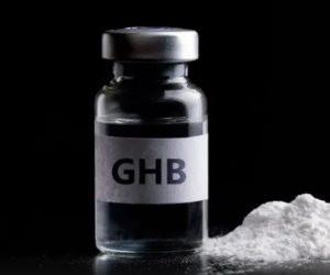 مخدر الاغتصاب GHB يهدد الشباب.. يحول المغتصب لوحش ويشل حركة الضحية ليومين