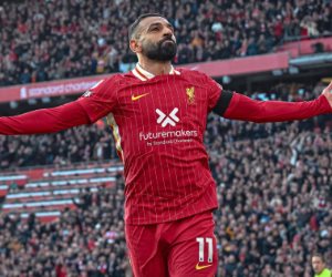 محمد صلاح يتصدر قائمة المرشحين لجائزة أفضل لاعب فى نوفمبر بالدوري الإنجليزي