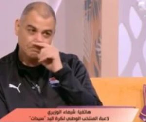 لاعبة منتخب اليد: الفوز إنجاز ومكناش مصدقين.. والمدير الفنى يبكى على الهواء