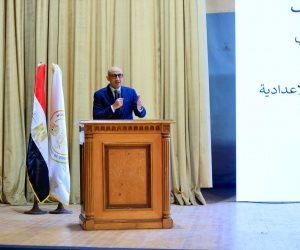 وزير التربية والتعليم يعقد لقاءً موسعًا مع رؤساء لجان امتحانات الشهادة الإعدادية على مستوى الجمهورية 