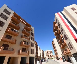 وزير الإسكان يُعلن طرح وحدات إدارية بمساحة 100م2 للبيع بمدينة الخارجة بالوادي الجديد