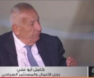 كامل أبو على: جاذبية السياحة تعتمد على جودة الخدمات للسياح وليس جودة الفنادق فقط