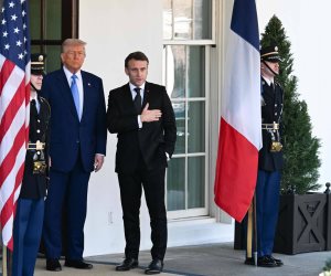 ترامب يهاجم ماكرون لرفضه الانضمام لمجلس السلام 