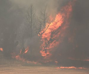 هجوم صاروخي من إيران تجاه إسرائيل