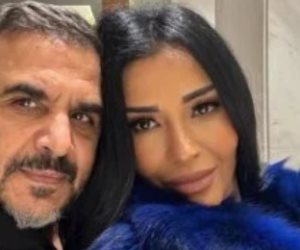 الملحن وليد سعد ينشر صورته مع زوجته ويعلق: زوجتى الأولى والوحيدة