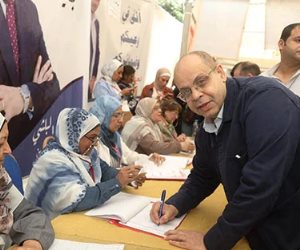 أكرم القصاص يسجل فى كشوف الجمعية العمومية لنقابة الصحفيين