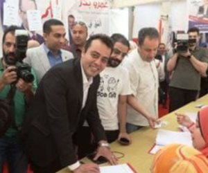 الزميل محمد السيد الشاذلى يدلى بصوته في انتخابات نقابة الصحفيين