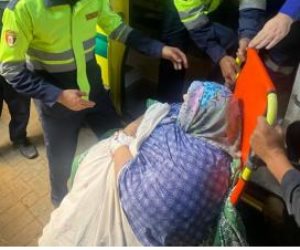 أمن القاهرة يستجيب لاستغاثة سيدة غير قادرة على الحركة وينقلها للمستشفى