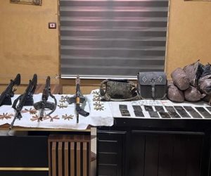 مصرع عنصرين جنائيين شديدى الخطورة من متجرى المواد المخدرة والأسلحة النارية بأسوان