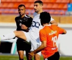 فاركو يهزم بيراميدز 3 - 2 ويشعل صراع المنافسة على لقب الدورى