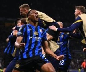 في الشوط الأول .. النيراتزوري يتفوق علي البارسا بثنائية ويقترب من التأهل لنهائى دوري أبطال أوربا 