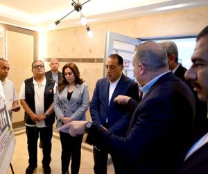 رئيس الوزراء يتفقد مشروع إسكان لمحدودى الدخل بالعجيزي نفذه صندوق التنمية الحضرية
