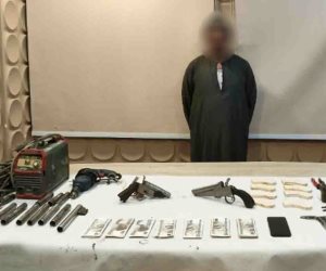 أمن القاهرة يضبط شخص يدير ورشة لتصنيع الأسلحة النارية فى مدينة بدر
