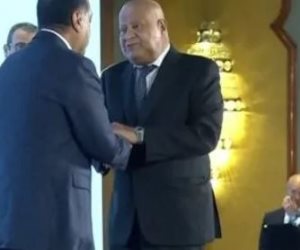 رئيس مجلس الوزراء يكرم  الدكتور علي المصيلحي خلال احتفالية وزارة التضامن  بمرور عشرة أعوام على إطلاق برنامج  "تكافل وكرامة"
