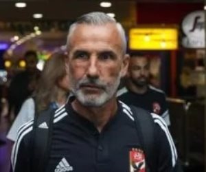 بسبب قرب قدوم مدرب فالنسيا الإسباني .. ميشيل يانكون يقترب من الرحيل عن الأهلي