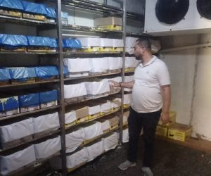ضبط معمل غير مرخص يغش الزبدة البلدي باستخدام سمن صناعي ومكسبات طعم بالجيزة