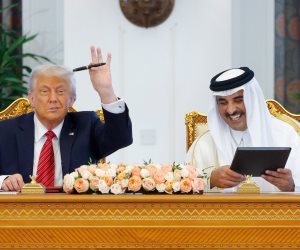 أمير قطر يهدى ترامب قلما فاخرا من طراز مونت بلانك  