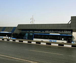 رئيس الوزراء يتفقد التشغيل التجريبي للمرحلة الأولى من مشروع الأتوبيس الترددي.. ويتابع سير الأعمال بمشروع حدائق تلال الفسطاط