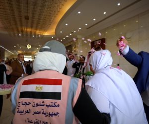 ورود وأناشيد وفرحة.. استقبال مهيب لحجاج القرعة في المدينة المنورة (فيديو)